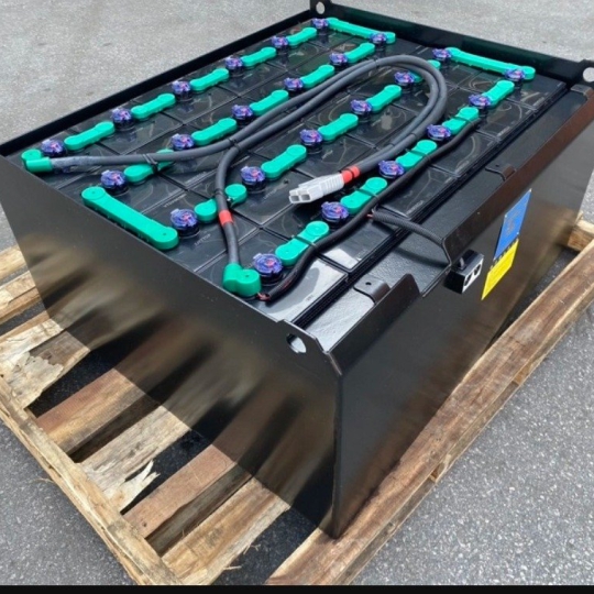 BÌNH ẮC QUY XE NÂNG LIFTTOP