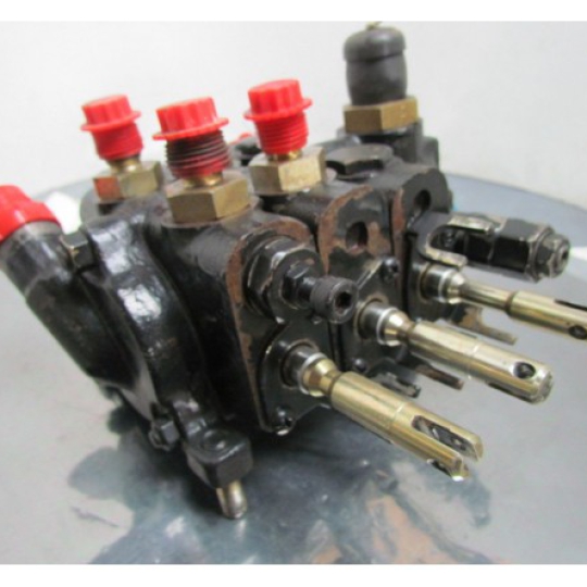 Van chia thủy lực xe nâng