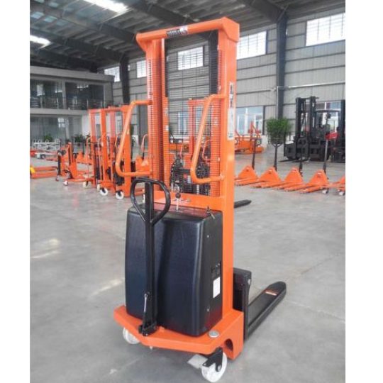 Xe nâng bán tự động 2 tấn