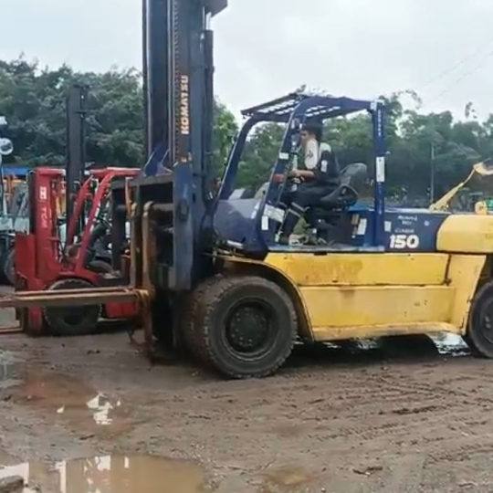 Xe nâng dầu cũ 15 tấn