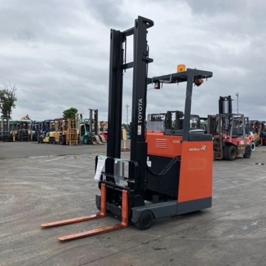 Xe nâng điện cũ 1,3 tấn