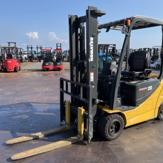 Xe nâng điện cũ 2,0 tấn